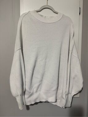 110. aerie Off White Oversized Crewneck Knit Sweater XL
